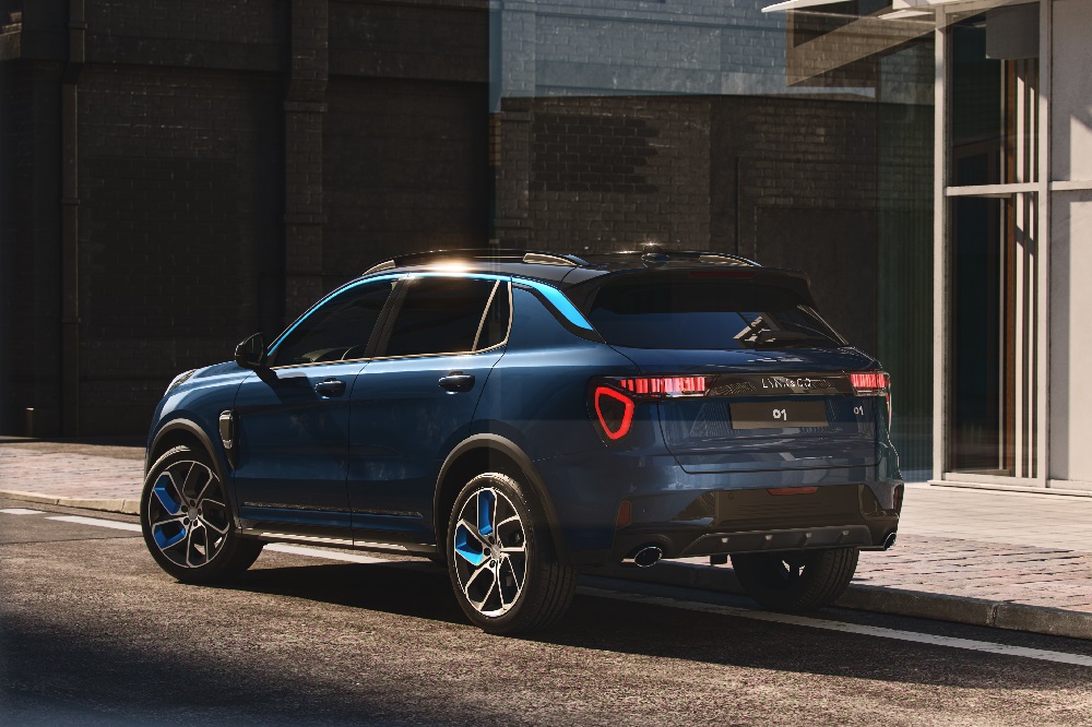 Lynk & Co 01 Blue save on fuel cost by driving all-electric 
